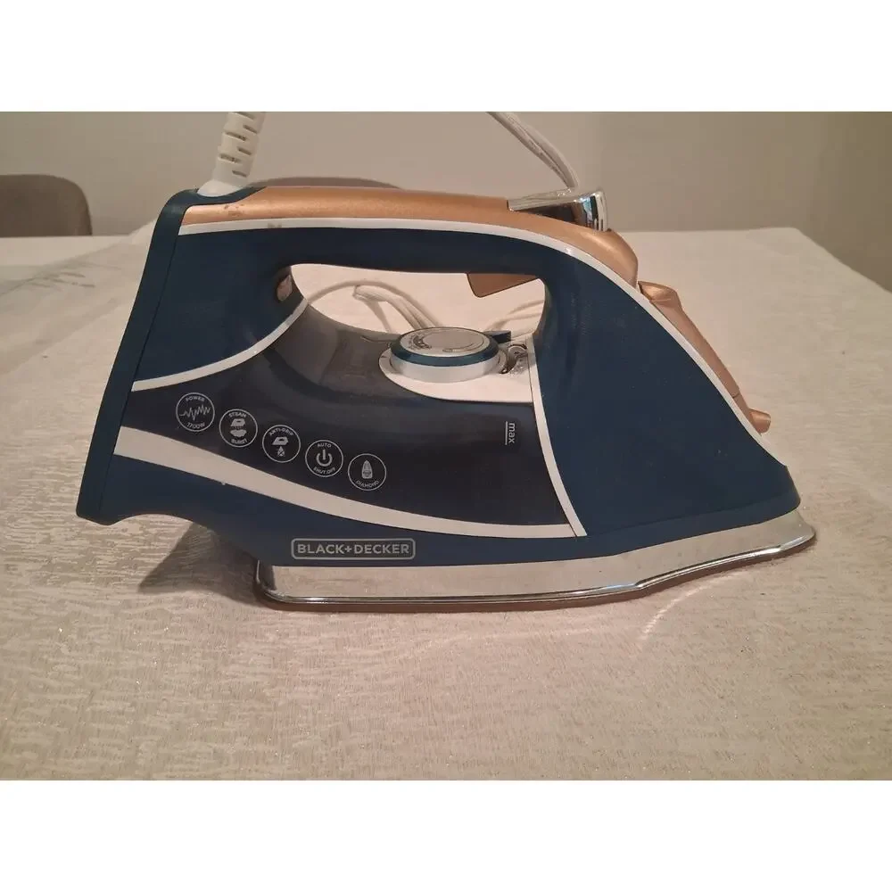 BLACK+DECKER D3300 Elite Pro Series STEAM IRON LAUNDRY EXCELLENT USED CONDITION